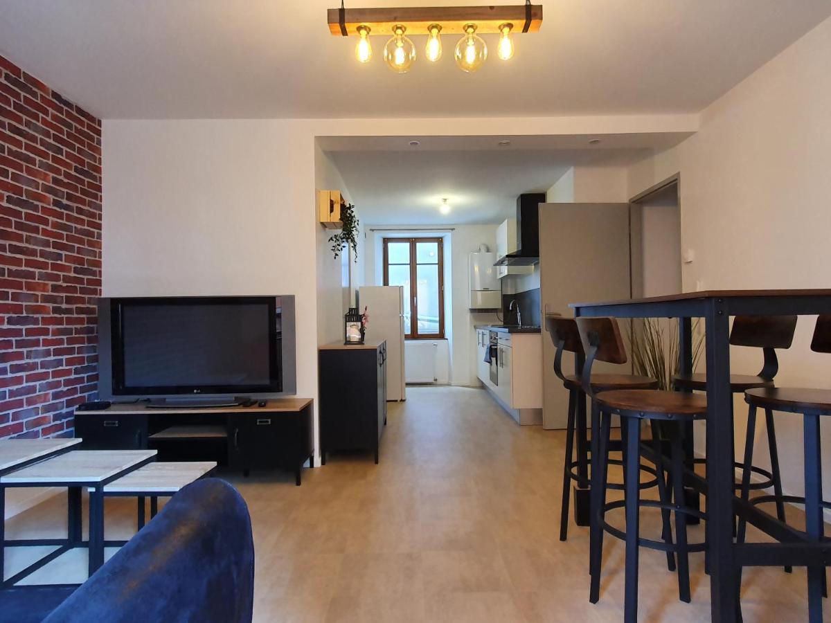 Appartement Industriel Avec Petite Terrasse Belfort Exterior foto